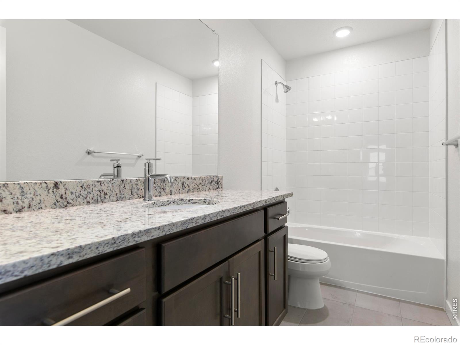 684 Piedmontese Street, Johnstown, photo 33
